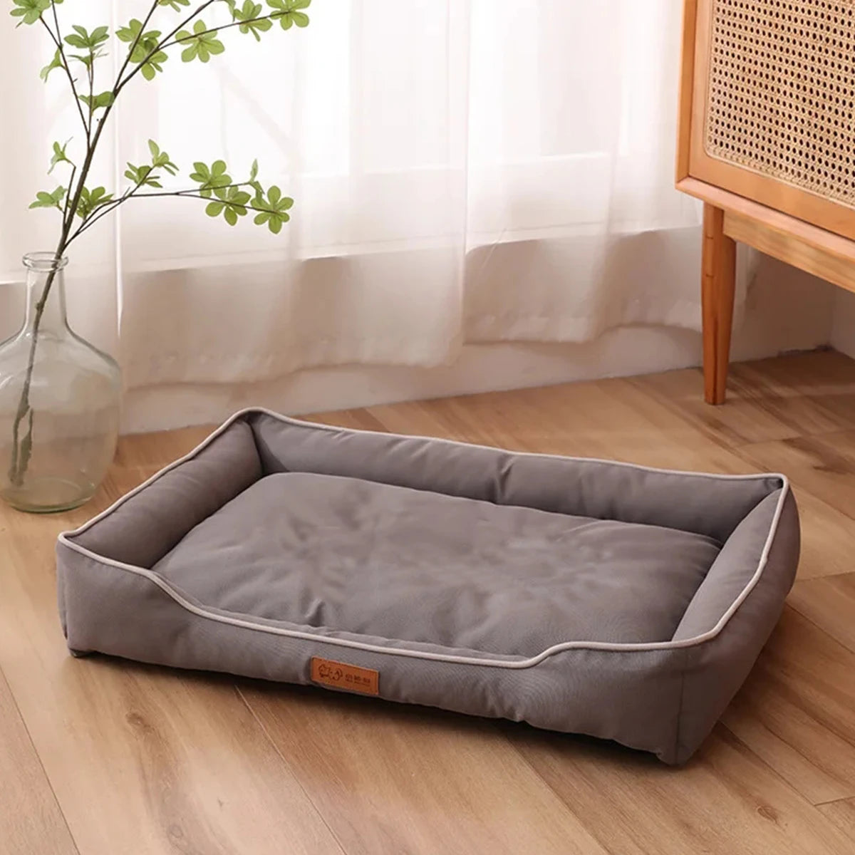 Premium All-Season Dog & Cat Bed — Waterproof Bite-Resistant Pet Sofa 🐾