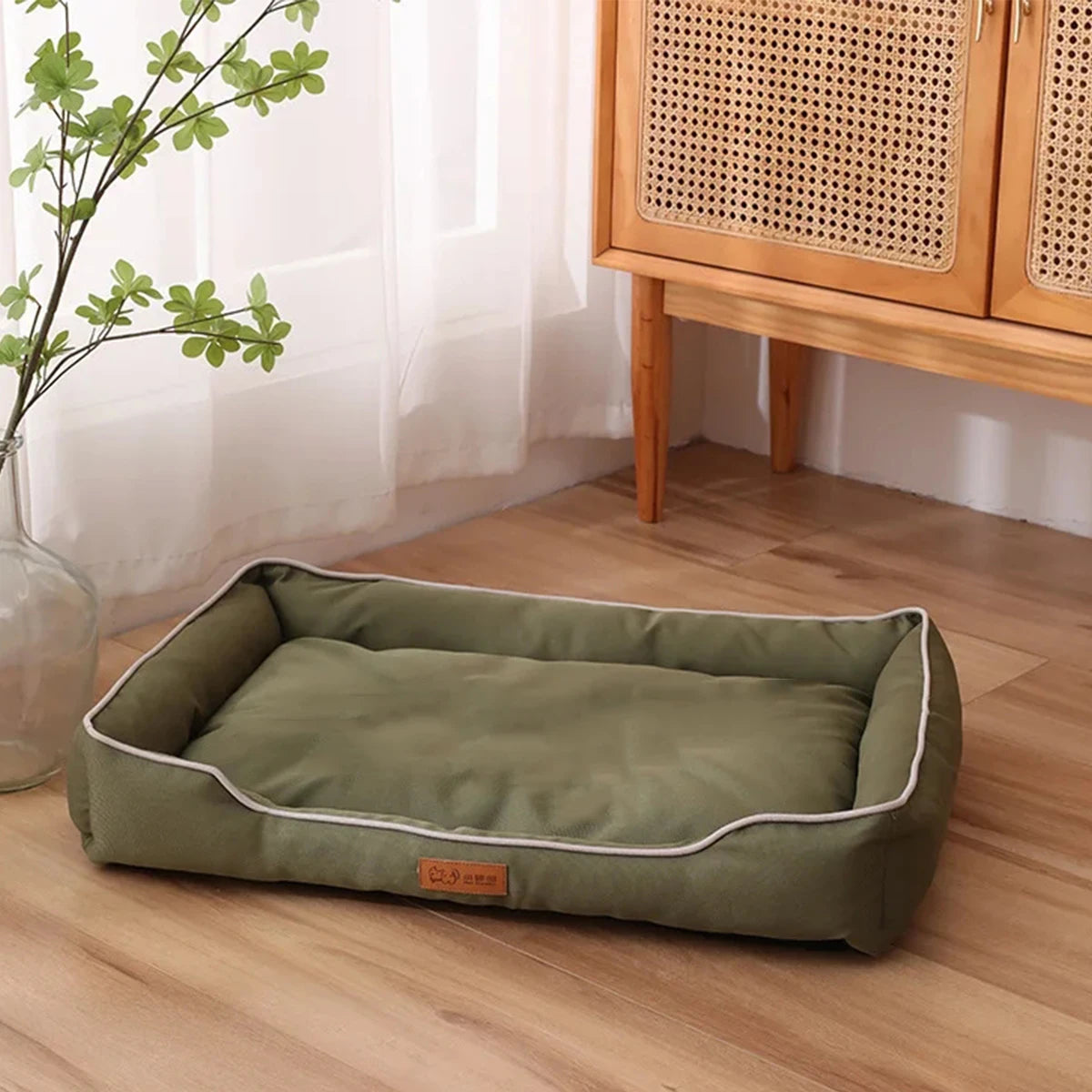 Premium All-Season Dog & Cat Bed — Waterproof Bite-Resistant Pet Sofa 🐾