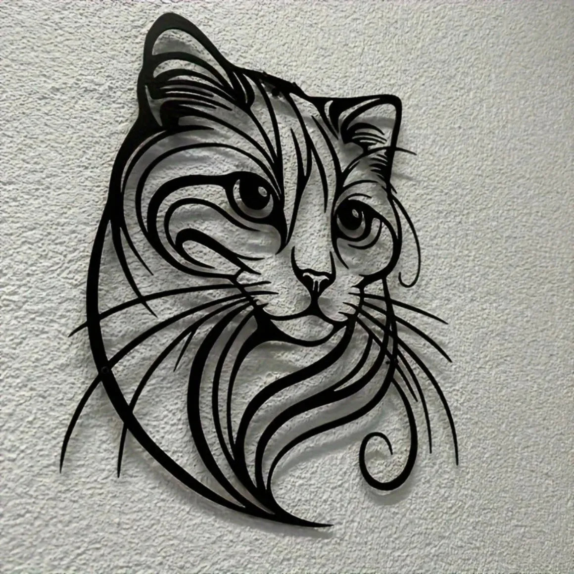 Intricate Cat Face Metal Wall Sculpture — Stunning Home Décor for Cat Lovers 🐱🎨