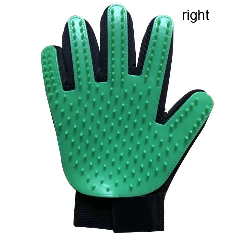 Pet Grooming Glove — Deshedding Brush & Massage Tool for Dogs & Cats 🐾