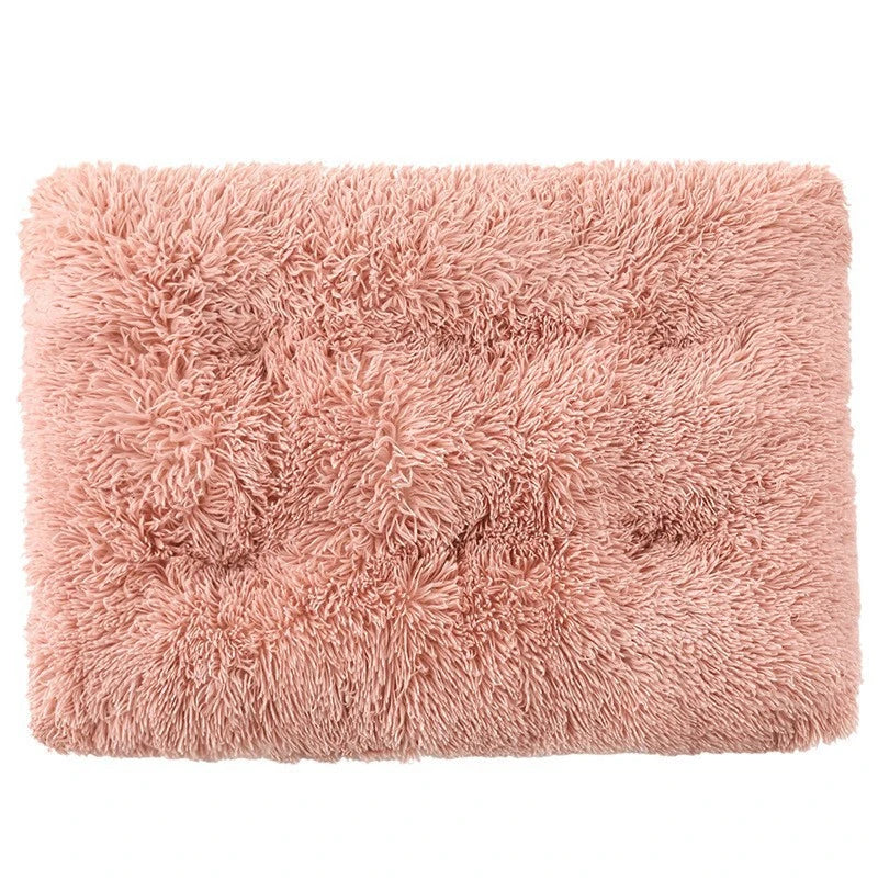 Luxury Plush Pet Bed — Warm Fleece Mat for Dogs & Cats 🐾